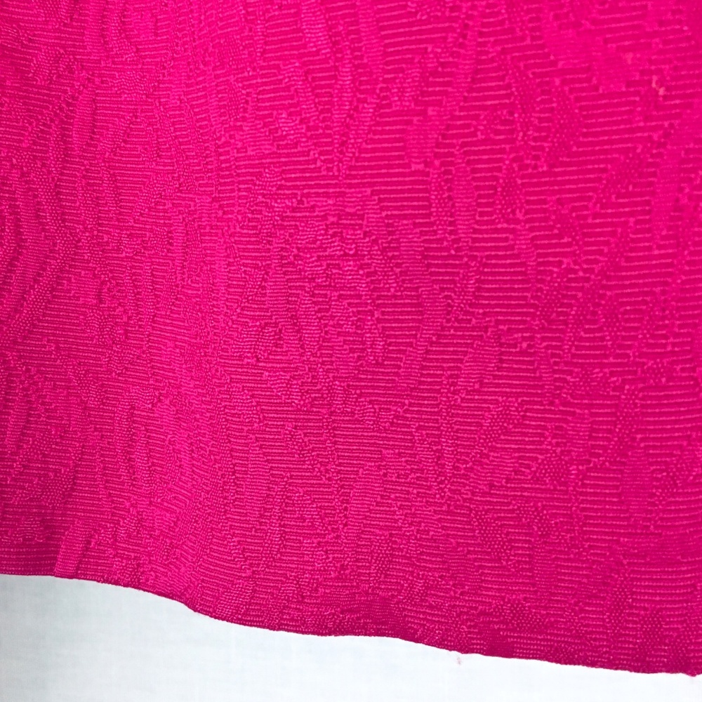 Kasper Floral Embroidered Cropped Fuchsia Blazer - Picture 2 of 8